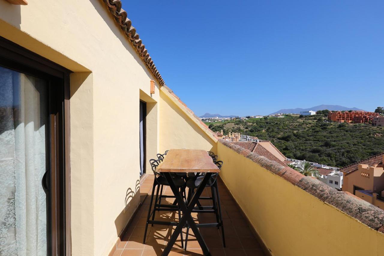 Duquesa Village Apartment - 2 Bed/2 Bath Apartment With Panoramic Sea Views Manilva Exterior foto
